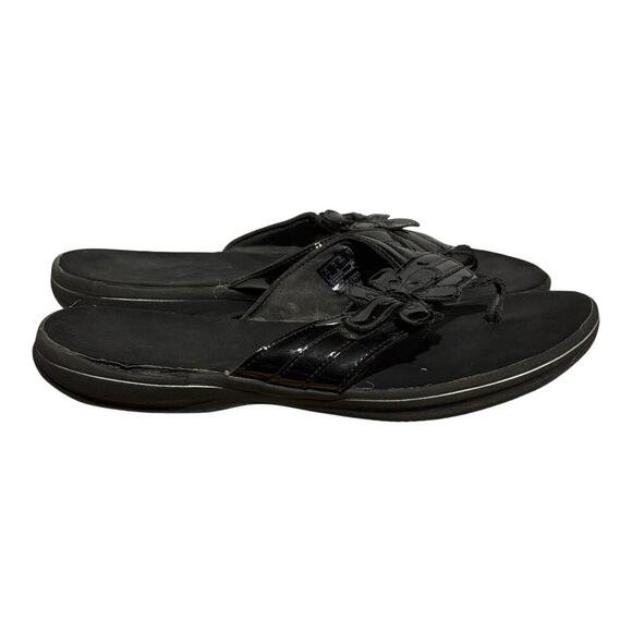 Clarks Black Patent Leather Flower Thong Sandals Women's Size 8.5 Slip On - Picture 1 of 8